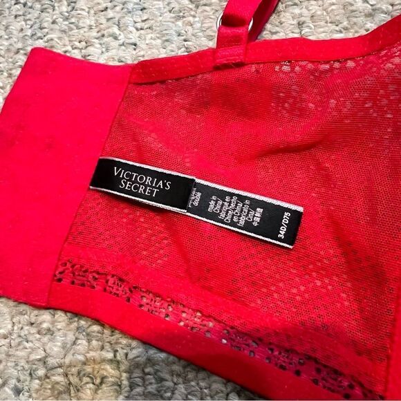 Victorias Secret Very Sexy Red Lace Strappy Choker Corset Bra - Picture 12 of 13